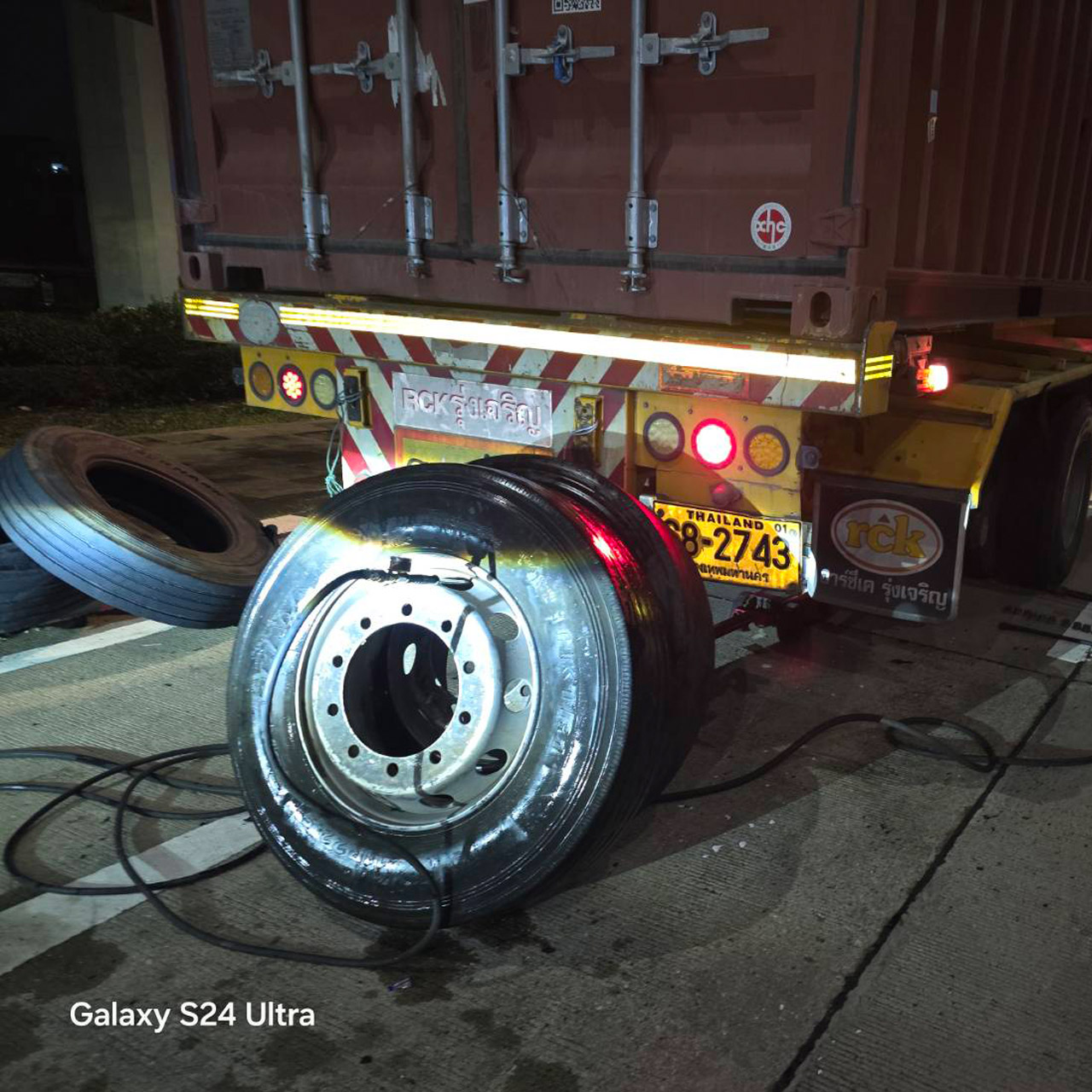 ปะยางรถยนต์ นอกสถานที่